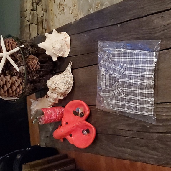 New" L.L.Bean Shirt - Picture 2 of 8